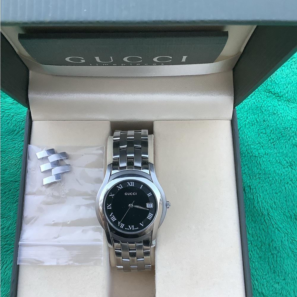 Mens Gucci Stainless Steel watch🖤🤍🖤🤍 - Picture 8 of 11